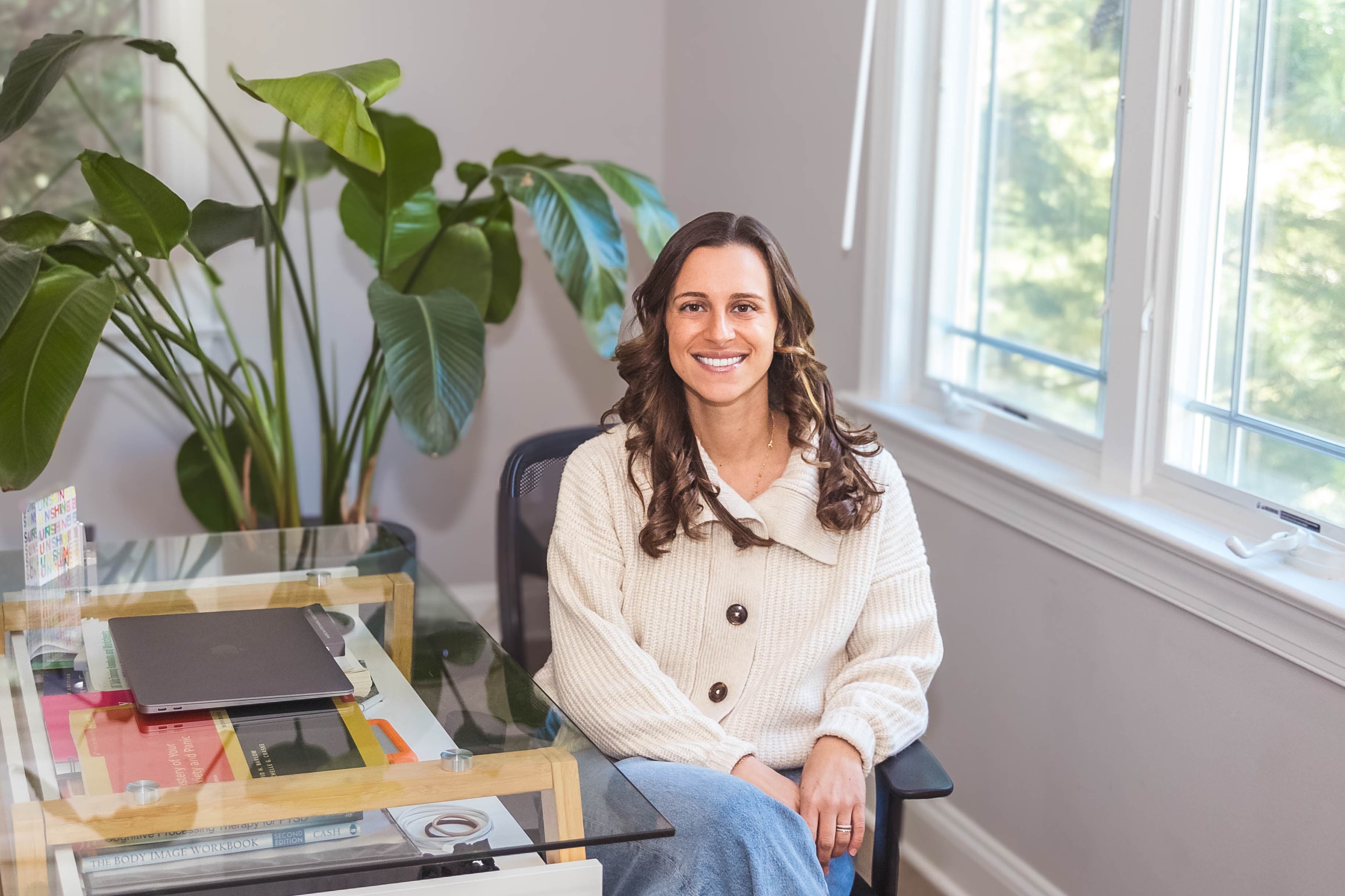 Dr. Michelle Litwer (Clinical Psychologist)