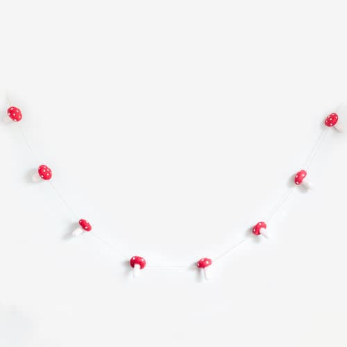 Nivas Garland - Mushrooms